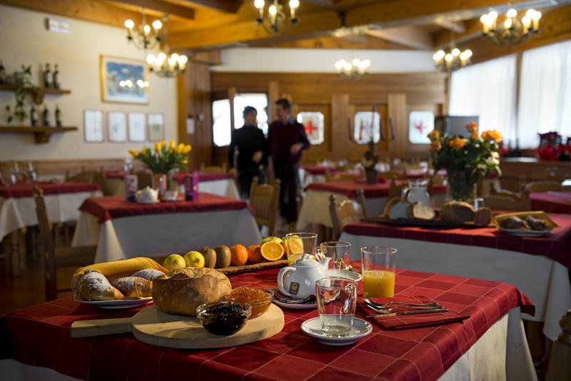 Hotel Vezzena Malga Postesina المظهر الخارجي الصورة
